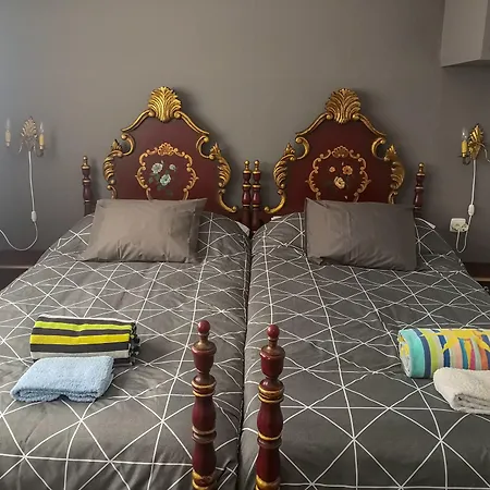 住宿加早餐酒店 La Roqueta 滨海托萨