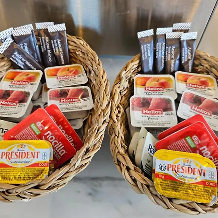 ベッド・アンド・ブレックファスト La Roqueta トッサ・デ・マール