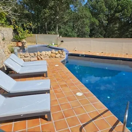 La Roqueta 4*